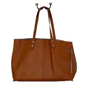 Co-Lab large tan leather tote with attached wristlet. Excellent condition‎